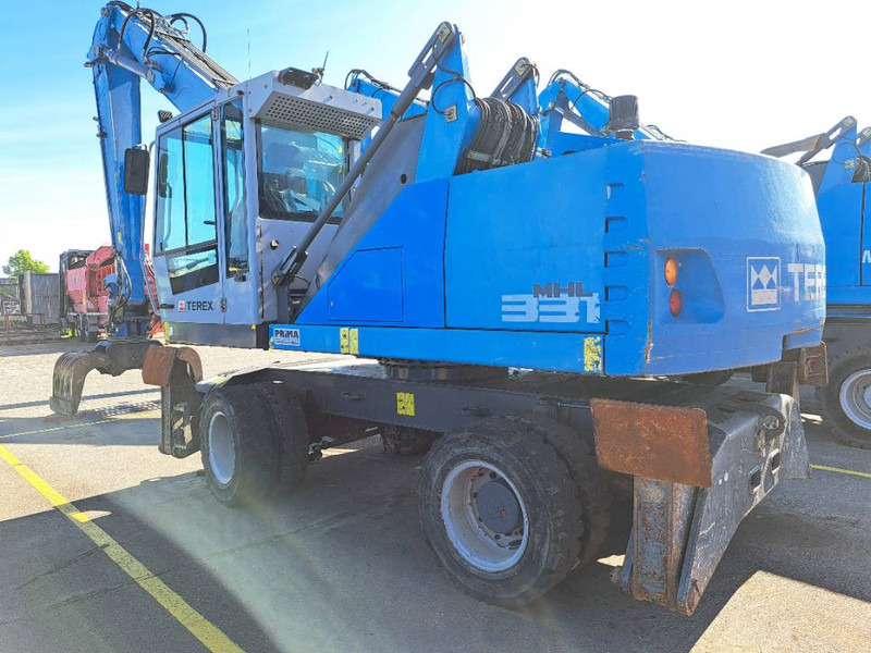 Fuchs MHL331E + Grapple - Manipulador de material: foto 3 Fuchs MHL331E + Grapple - Manipulador de material: foto 3
