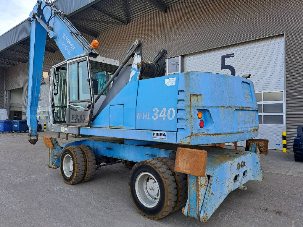 Fuchs MHL340D - Manipulador de material: foto 1 Fuchs MHL340D - Manipulador de material: foto 1