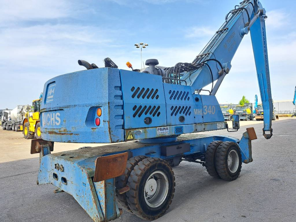 Fuchs MHL340D - Manipulador de material: foto 3 Fuchs MHL340D - Manipulador de material: foto 3