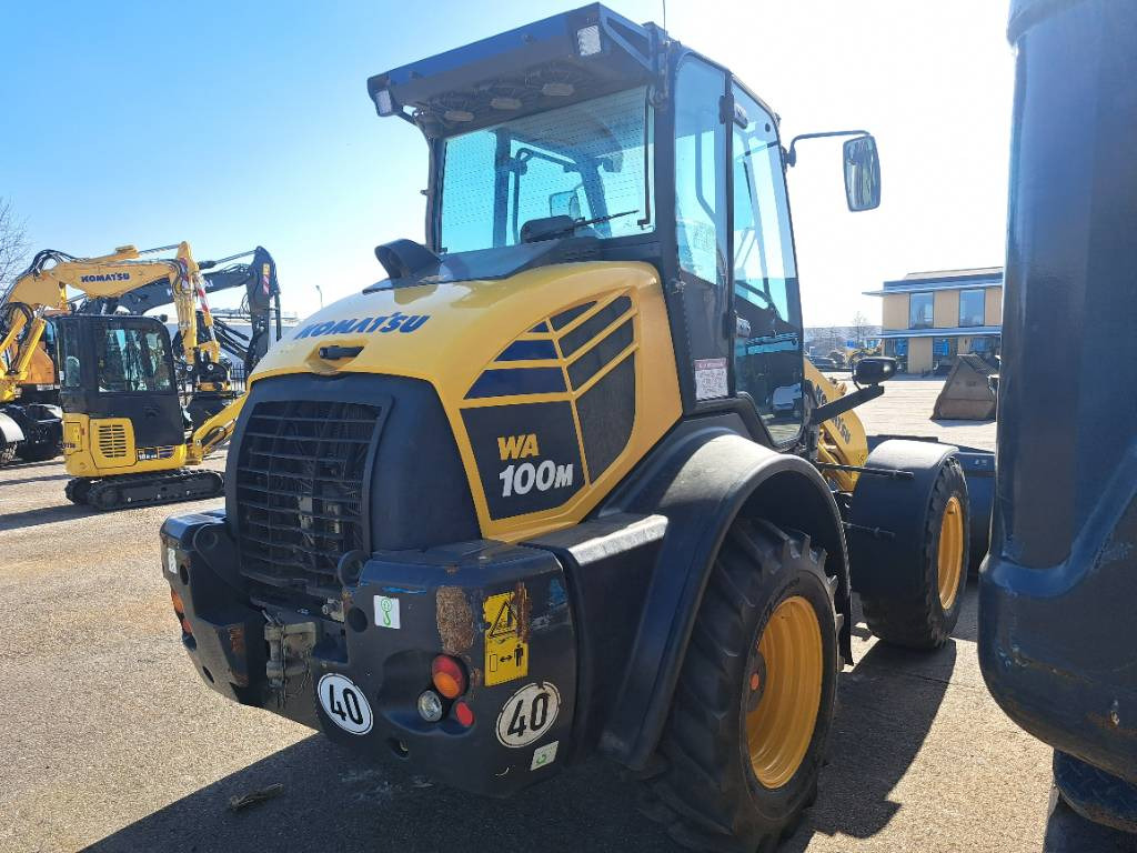 Komatsu WA100-8E0 - Pá carregadora de rodas: foto 4 Komatsu WA100-8E0 - Pá carregadora de rodas: foto 4
