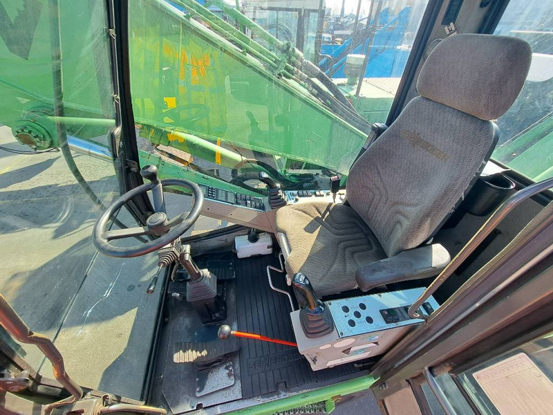 Sennebogen 825 M - Manipulador de material: foto 5 Sennebogen 825 M - Manipulador de material: foto 5