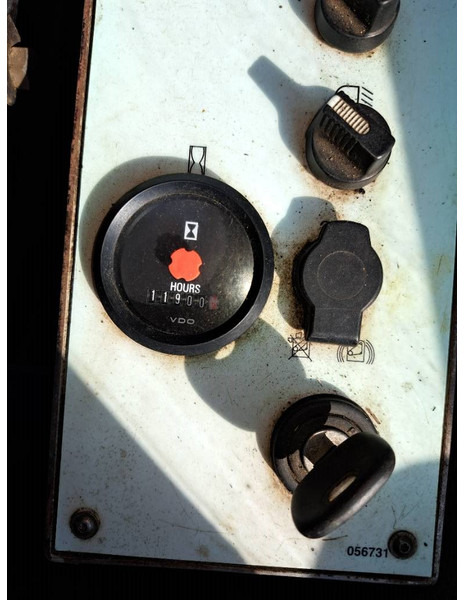 Locação financeira de Sennebogen 825 M Sennebogen 825 M: foto 12 Locação financeira de Sennebogen 825 M Sennebogen 825 M: foto 12