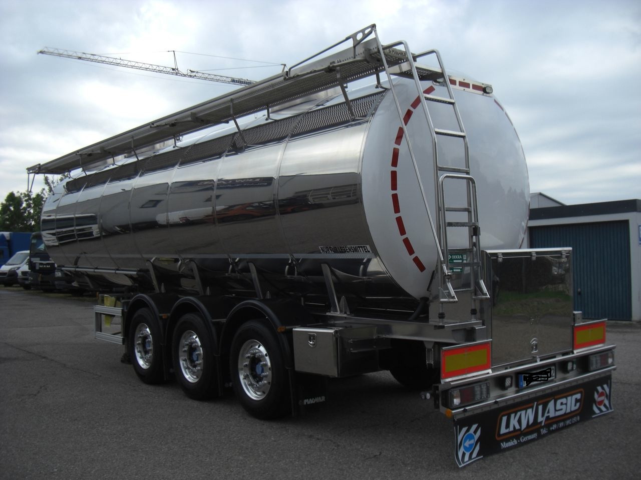 Magyar SRMAGD / BIERTANKER - Semi-reboque cisterna: foto 4 Magyar SRMAGD / BIERTANKER - Semi-reboque cisterna: foto 4