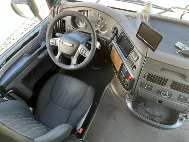 Tractor DAF XF480 FT SSC kipper en walkingfloor hydrauliek: foto 11 Tractor DAF XF480 FT SSC kipper en walkingfloor hydrauliek: foto 11