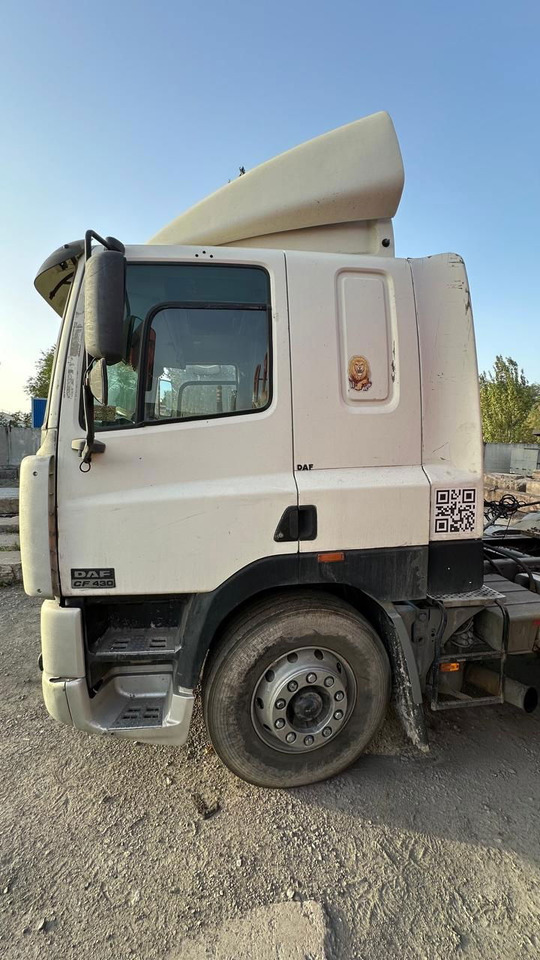 DAF CF 85.430 Tractor head - Tractor: foto 3 DAF CF 85.430 Tractor head - Tractor: foto 3