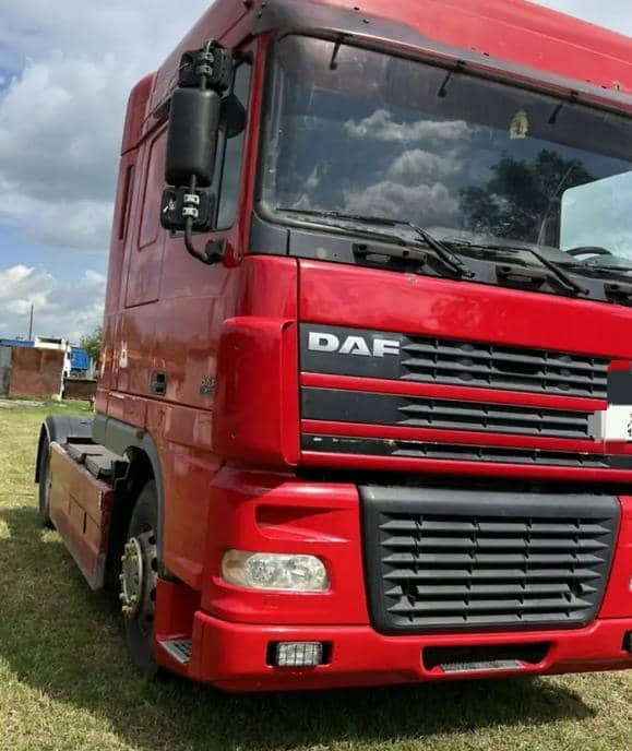 DAF XF 95.480 Tractor head - Tractor: foto 3 DAF XF 95.480 Tractor head - Tractor: foto 3
