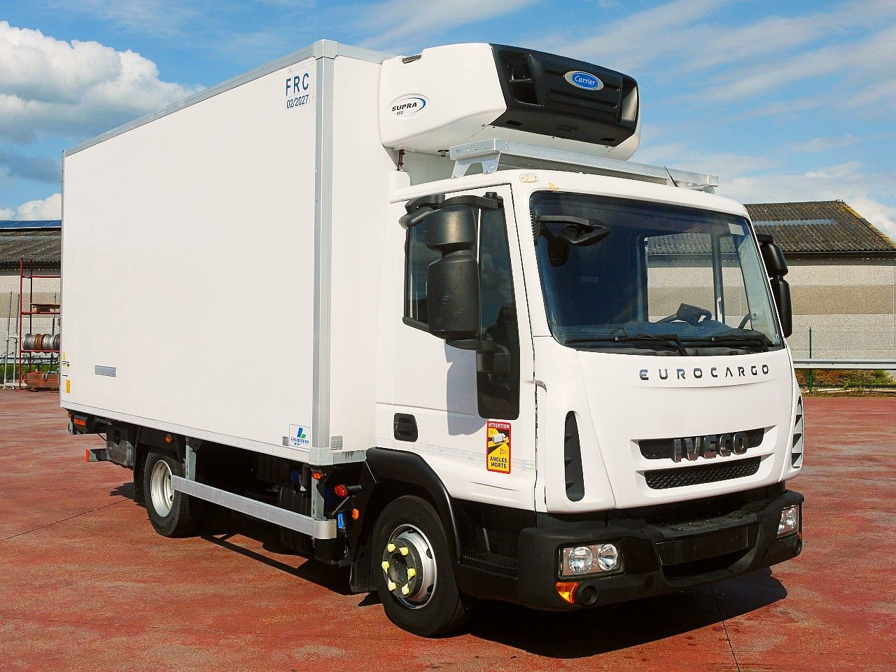 Iveco 90E19 EUROCARGO KUHLKOFFER CARRIER SUPRA 450 €6 - Camião frigorífico: foto 2 Iveco 90E19 EUROCARGO KUHLKOFFER CARRIER SUPRA 450 €6 - Camião frigorífico: foto 2
