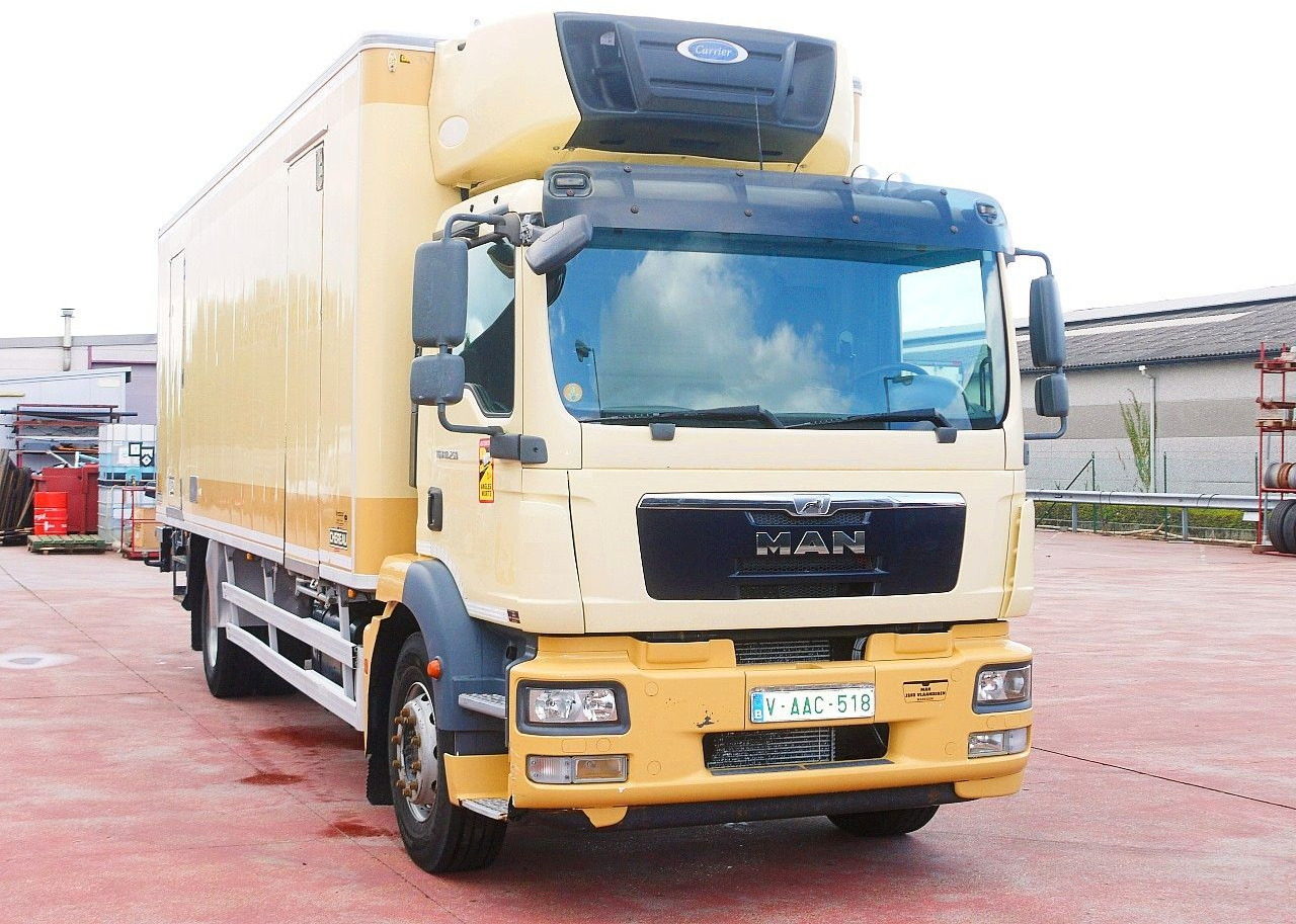 MAN TGM 18 250 CHEREAU CARRIER SUPR 1250 MULTi - Camião frigorífico: foto 1 MAN TGM 18 250 CHEREAU CARRIER SUPR 1250 MULTi - Camião frigorífico: foto 1