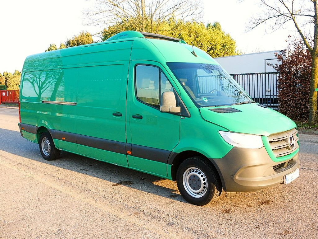 Mercedes-Benz 314 SPRINTER MAXI KUHLKASTGENWAGEN CARIER XARIOS - Carrinha frigorífica: foto 4 Mercedes-Benz 314 SPRINTER MAXI KUHLKASTGENWAGEN CARIER XARIOS - Carrinha frigorífica: foto 4