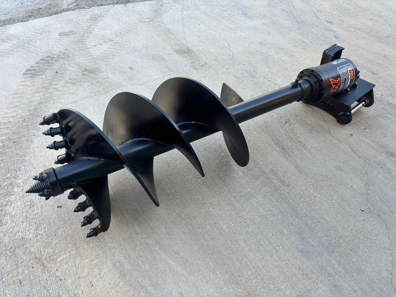 HYDRAULIC AUGER ATTACHMENT - Perfurador de solo para Escavadeira: foto 1 HYDRAULIC AUGER ATTACHMENT - Perfurador de solo para Escavadeira: foto 1