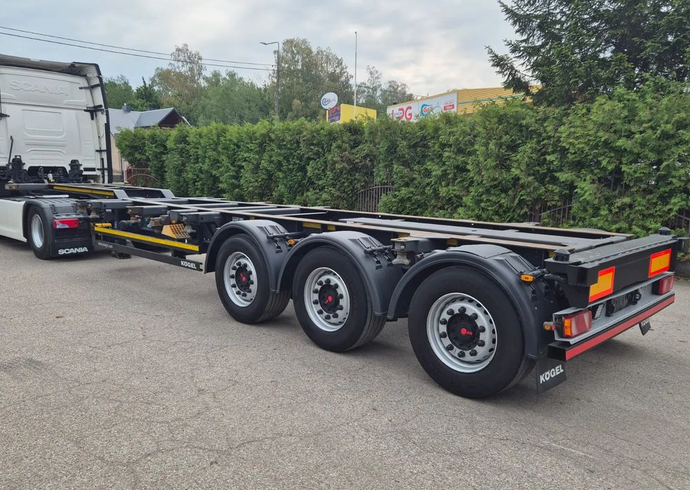 Kögel Podkontenerowa - Semi-reboque transportador de contêineres/ Caixa móvel: foto 1 Kögel Podkontenerowa - Semi-reboque transportador de contêineres/ Caixa móvel: foto 1