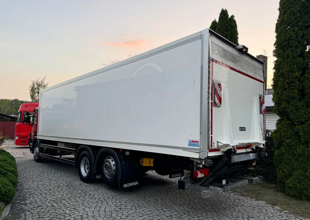 Scania P280 - Camião frigorífico: foto 4 Scania P280 - Camião frigorífico: foto 4