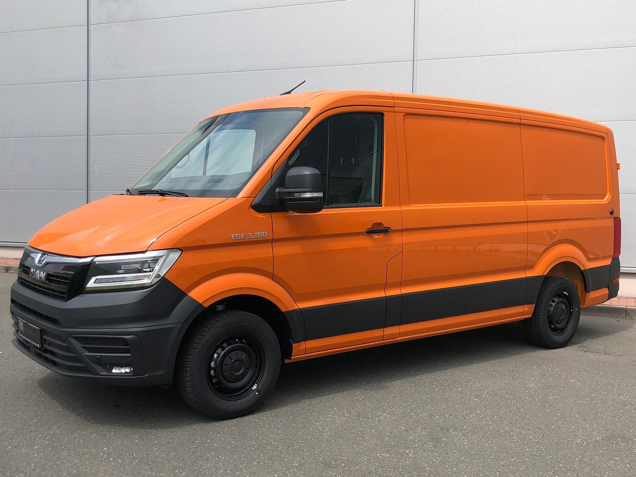 MAN TGE 3.180 Kasten L3H2 TEMPOMAT LED STANDHZ NAVI - Automóvel: foto 1 MAN TGE 3.180 Kasten L3H2 TEMPOMAT LED STANDHZ NAVI - Automóvel: foto 1