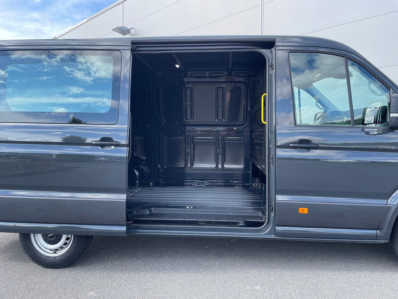 Automóvel MAN TGE 3.180 L3H2 Kasten KAMERA KLIMA AHK: foto 9 Automóvel MAN TGE 3.180 L3H2 Kasten KAMERA KLIMA AHK: foto 9