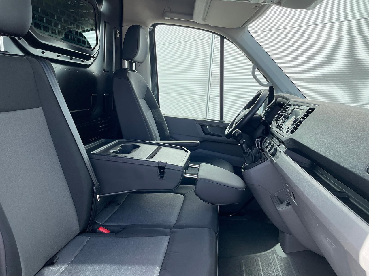 Automóvel MAN TGE 3.180 L3H2 Kasten KAMERA KLIMA AHK: foto 25 Automóvel MAN TGE 3.180 L3H2 Kasten KAMERA KLIMA AHK: foto 25