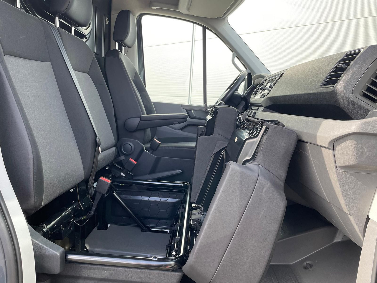 Automóvel MAN TGE 3.180 L3H2 Kasten KAMERA KLIMA AHK: foto 26 Automóvel MAN TGE 3.180 L3H2 Kasten KAMERA KLIMA AHK: foto 26