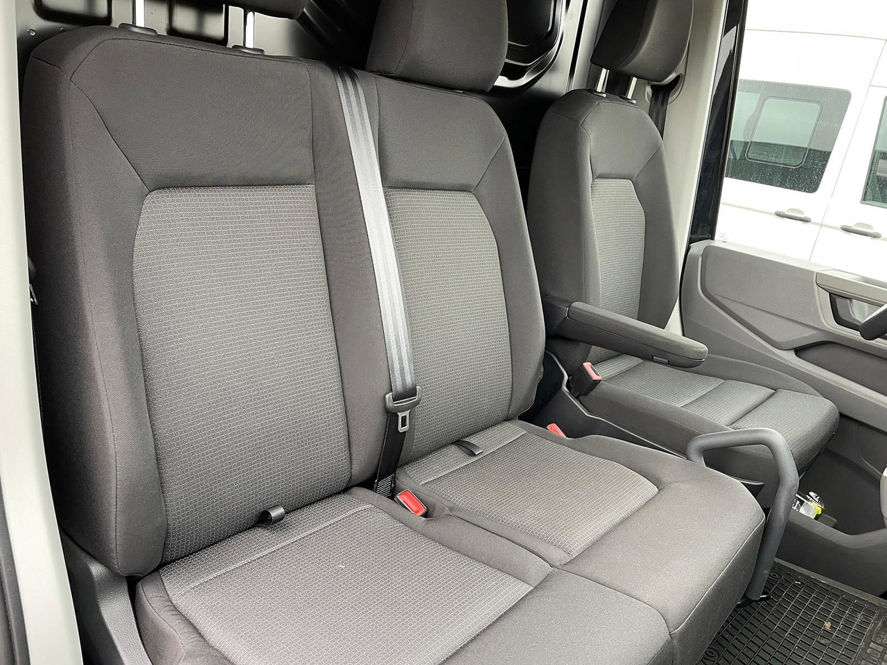 Furgão MAN TGE 3.180 L3H3 Kasten 4x4 AHK ACC NAVI STANDHZ: foto 21 Furgão MAN TGE 3.180 L3H3 Kasten 4x4 AHK ACC NAVI STANDHZ: foto 21