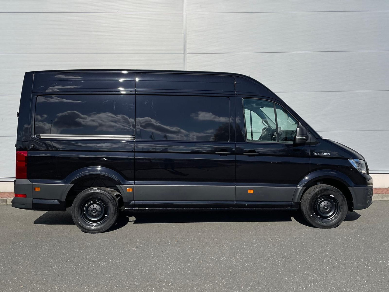 MAN TGE 3.180 L3H3 Kasten STANDHZ ACC NAVI KAMERA - Furgão: foto 5 MAN TGE 3.180 L3H3 Kasten STANDHZ ACC NAVI KAMERA - Furgão: foto 5