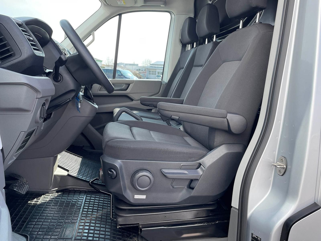 Automóvel MAN TGE 3.180 L4H3 Kasten 4x4 Autom LED ACC AHK: foto 12