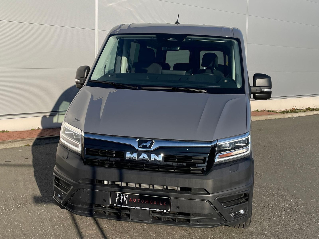 MAN TGE 3.200 L3H2 Kombi 8SITZE ACC LED STANDHZ DAB - Furgão: foto 4 MAN TGE 3.200 L3H2 Kombi 8SITZE ACC LED STANDHZ DAB - Furgão: foto 4