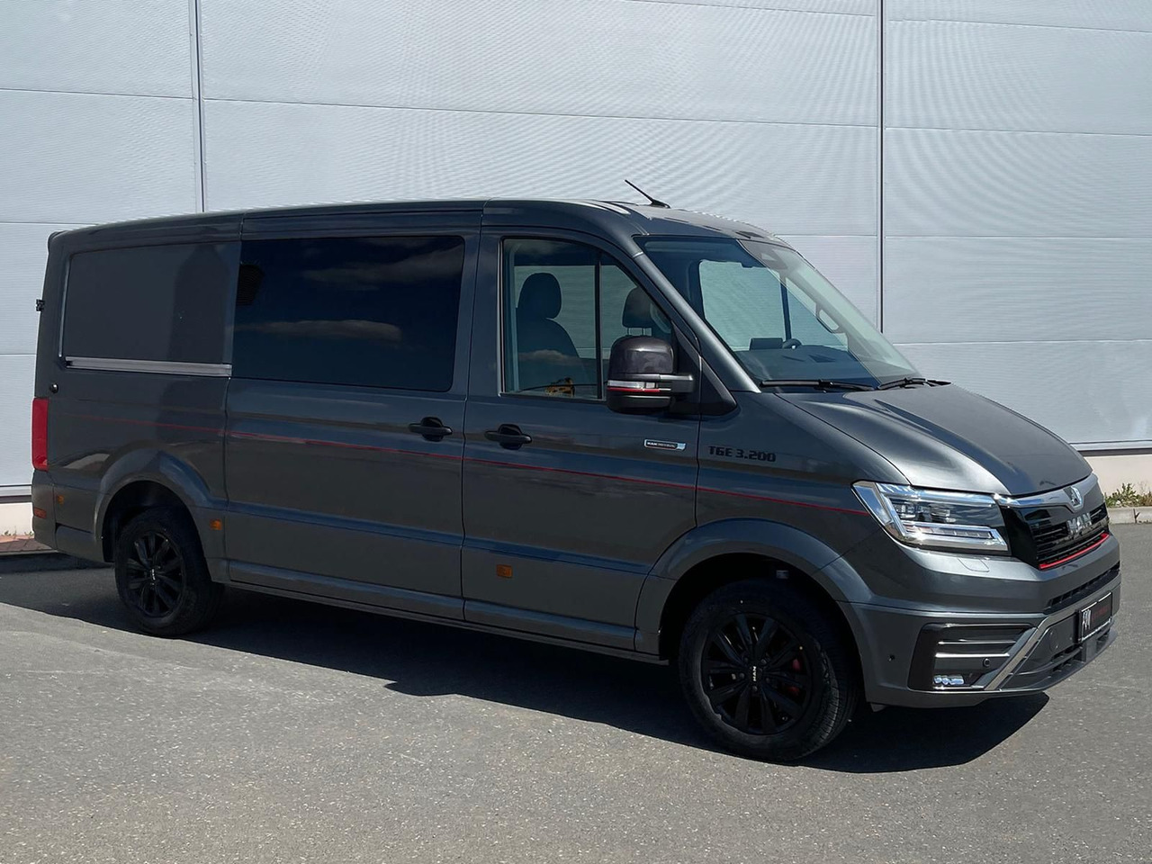 MAN TGE 3.200 L3H2 MIXTO 4x4 Individual S ACC STHZ - Furgão, Carrinha cabine dupla: foto 2 MAN TGE 3.200 L3H2 MIXTO 4x4 Individual S ACC STHZ - Furgão, Carrinha cabine dupla: foto 2