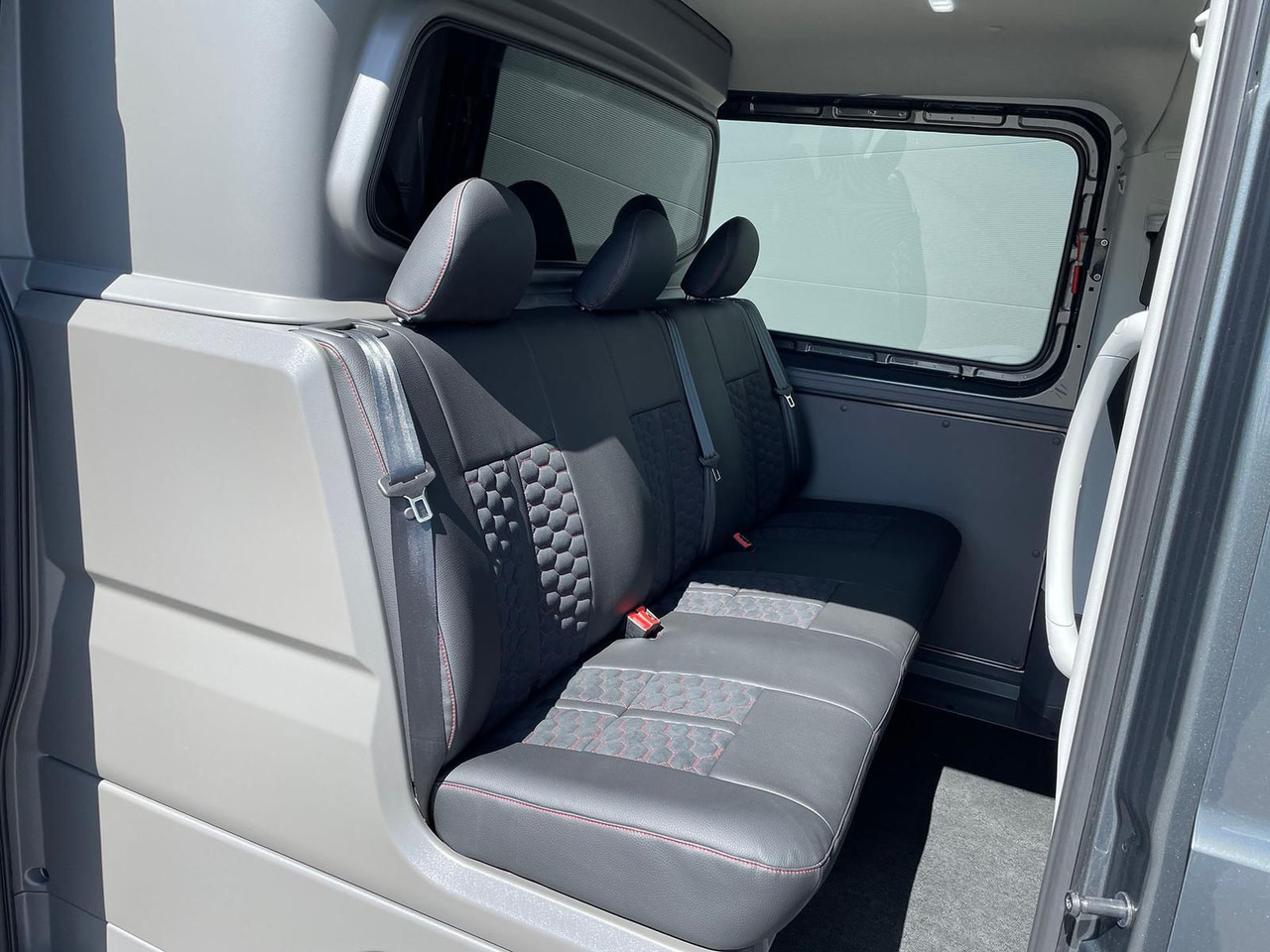 Furgão, Carrinha cabine dupla MAN TGE 3.200 L3H2 MIXTO 4x4 Individual S ACC STHZ: foto 11