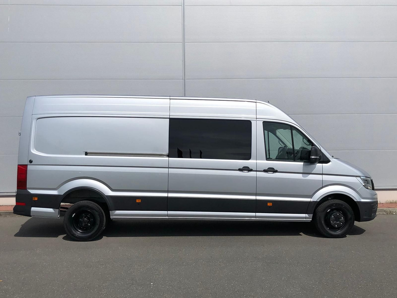 MAN TGE 5.160 MIXTO L4H3 3.5t Zul NAVI LED STANDHZ - Furgão, Carrinha cabine dupla: foto 2 MAN TGE 5.160 MIXTO L4H3 3.5t Zul NAVI LED STANDHZ - Furgão, Carrinha cabine dupla: foto 2