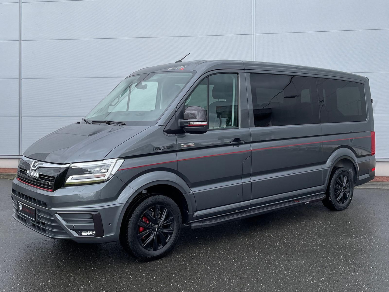 MAN TGE 3.180 Kombi L3H2 INDIVIDUAL S LED ACC NAV - Veículo comercial: foto 1 MAN TGE 3.180 Kombi L3H2 INDIVIDUAL S LED ACC NAV - Veículo comercial: foto 1