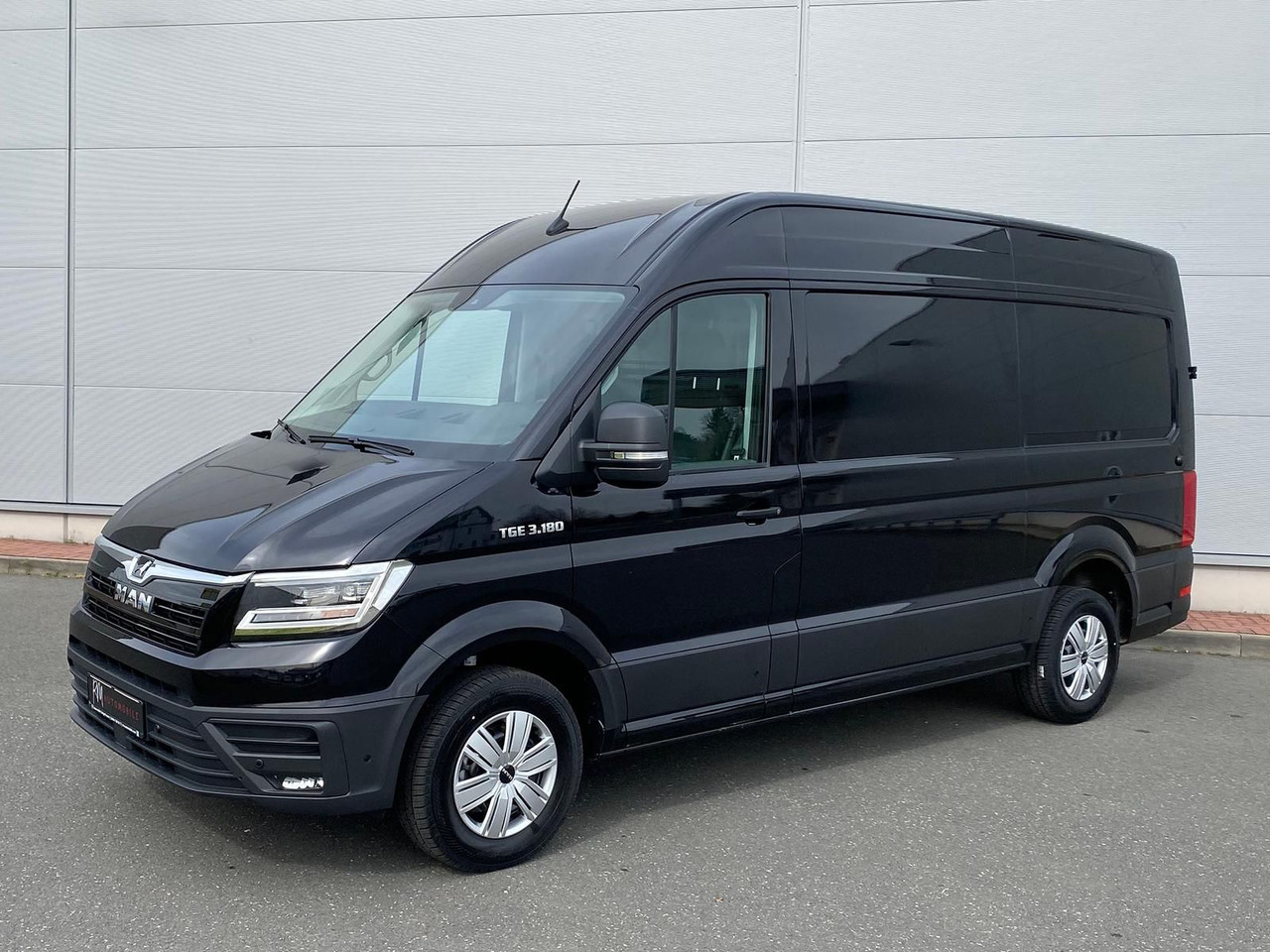 MAN TGE 3.180 L3H3 Kasten STANDHZ ACC LED SITZHZ - Veículo comercial: foto 1 MAN TGE 3.180 L3H3 Kasten STANDHZ ACC LED SITZHZ - Veículo comercial: foto 1