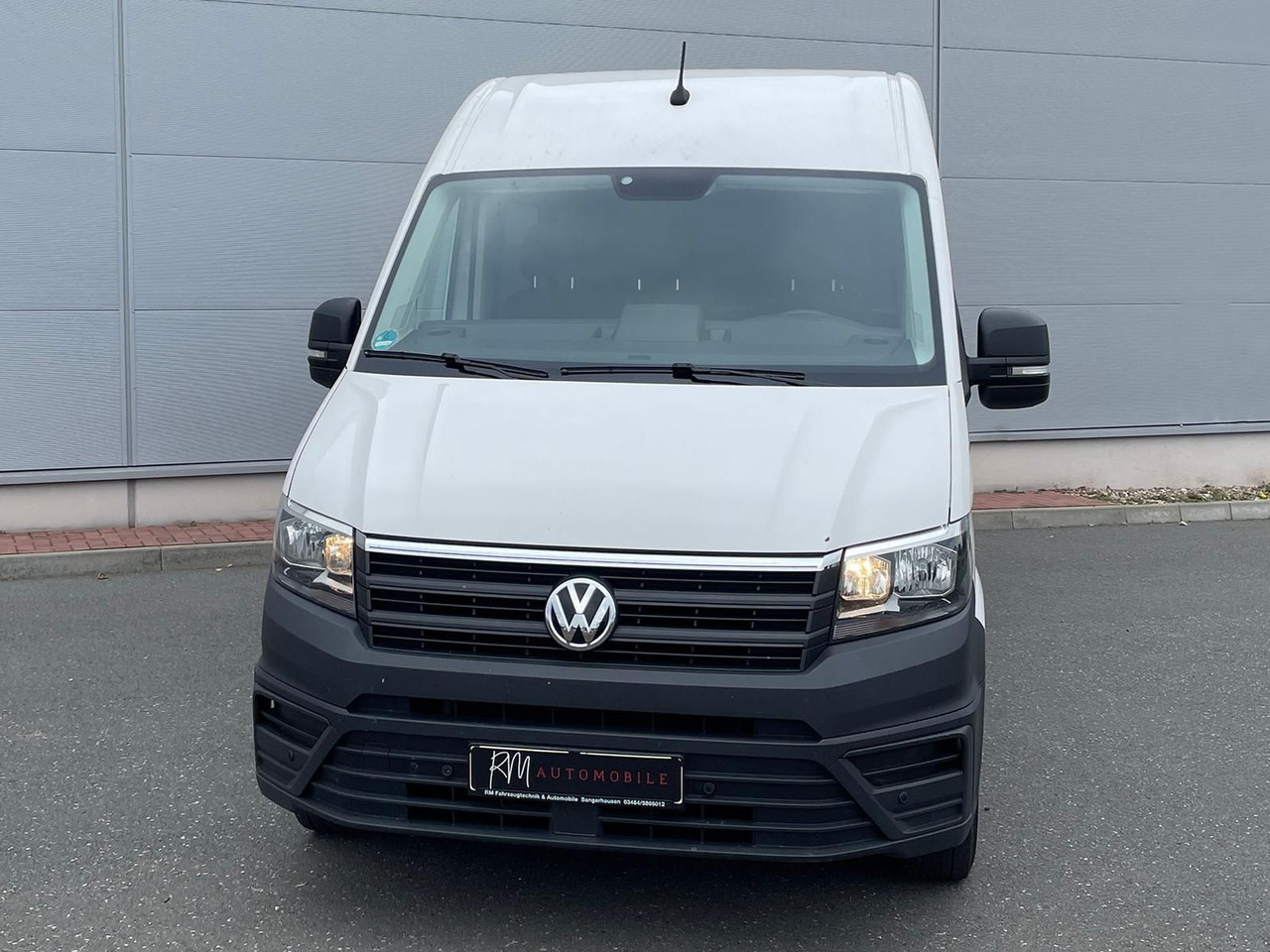 Volkswagen Crafter Kasten 35 L4H3 AHK KLIMA DAB PDC KAMERA - Furgão: foto 4 Volkswagen Crafter Kasten 35 L4H3 AHK KLIMA DAB PDC KAMERA - Furgão: foto 4