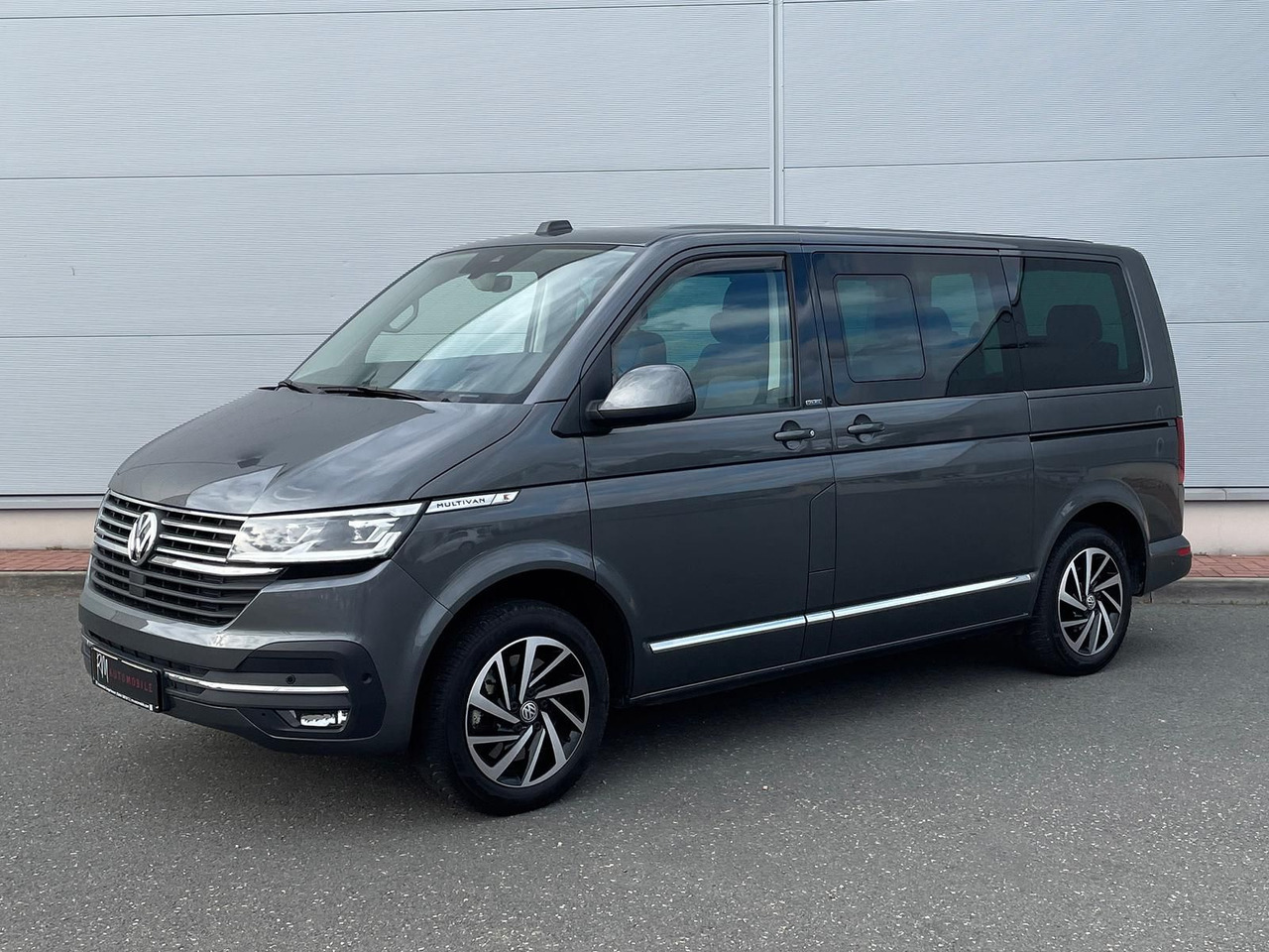 Volkswagen T6.1 Multivan Comfortline 4M ACC KAMERA SITZHZ - Minibus, Furgão de passageiros: foto 1 Volkswagen T6.1 Multivan Comfortline 4M ACC KAMERA SITZHZ - Minibus, Furgão de passageiros: foto 1