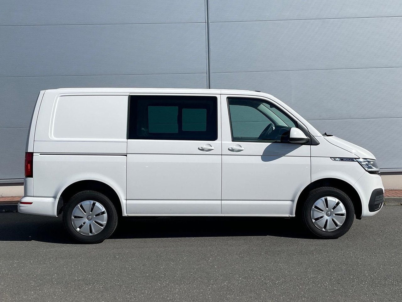 Volkswagen T6.1 Transporter Kasten 4M ACC PDC KAMERA STANDH - Furgão: foto 5 Volkswagen T6.1 Transporter Kasten 4M ACC PDC KAMERA STANDH - Furgão: foto 5