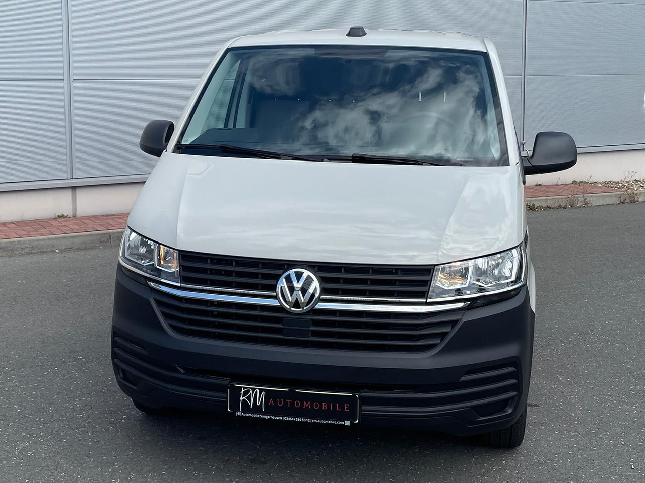 Volkswagen T6.1 Transporter Kasten LR TEMPOMAT KAMERA KLIMA - Furgão de passageiros: foto 4 Volkswagen T6.1 Transporter Kasten LR TEMPOMAT KAMERA KLIMA - Furgão de passageiros: foto 4