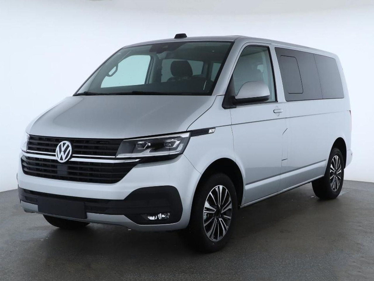 Volkswagen T6.1 Transporter Kombi KR LED STANDHZ ACC NAVI - Furgão de passageiros: foto 1 Volkswagen T6.1 Transporter Kombi KR LED STANDHZ ACC NAVI - Furgão de passageiros: foto 1