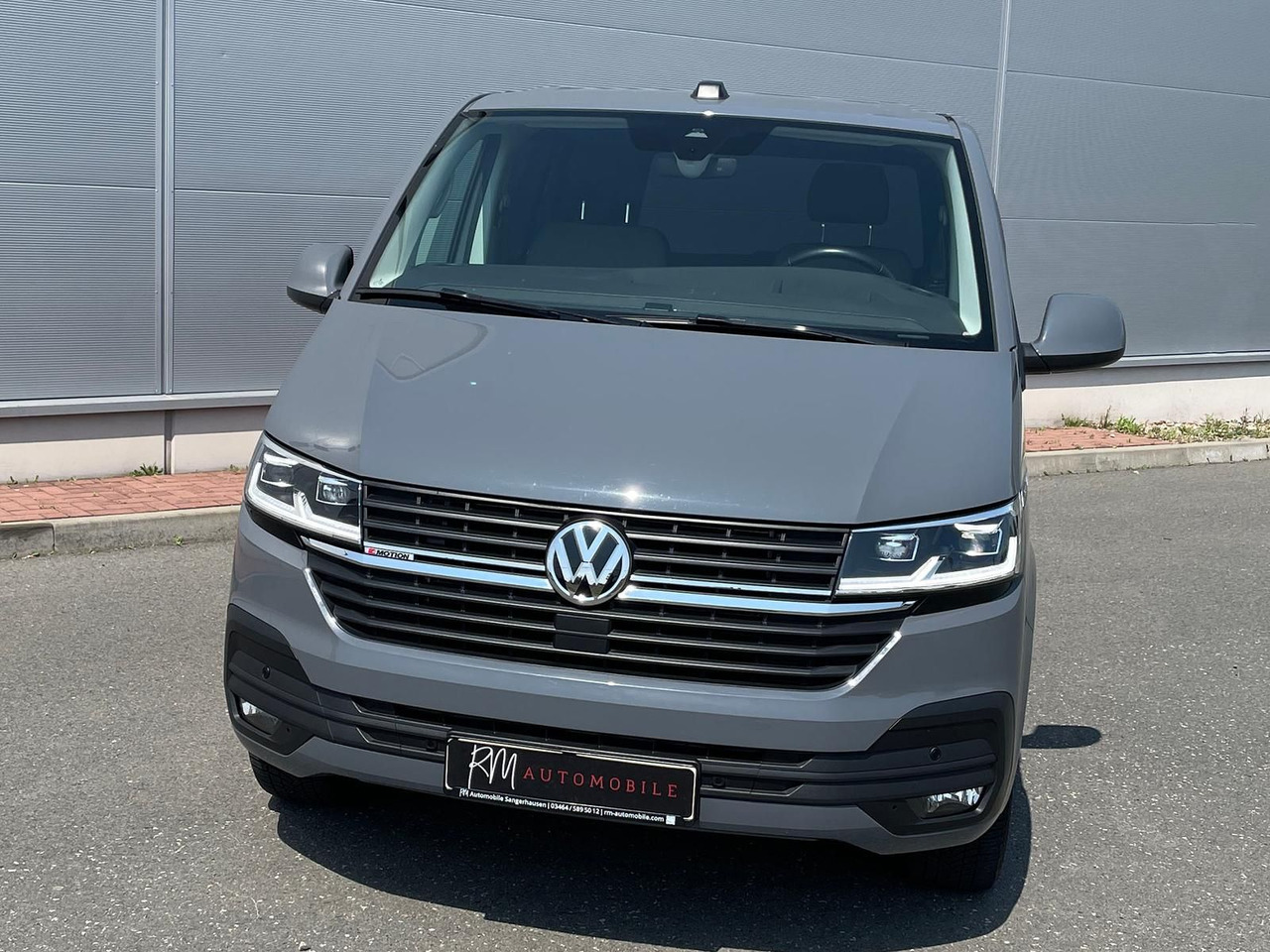 Volkswagen T6.1 Transporter lang 4M LED BEAR LOCK KAM DAB - Furgão: foto 4 Volkswagen T6.1 Transporter lang 4M LED BEAR LOCK KAM DAB - Furgão: foto 4