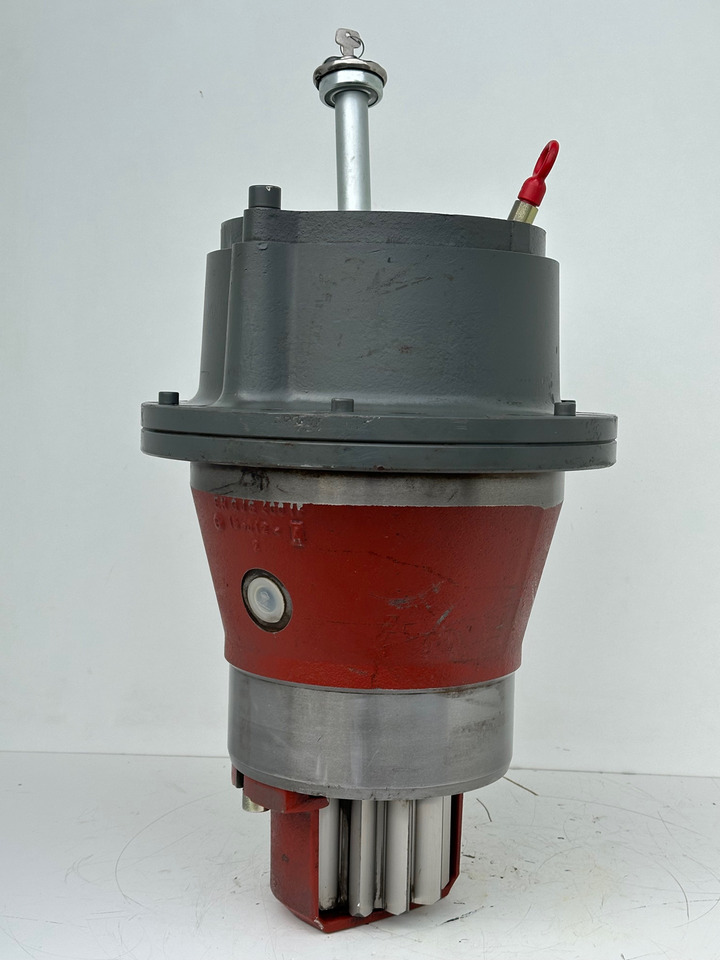 LIEBHERR Liebherr – Bauer Original Schwenkantrieb Typ:SAT275/251 mit ID-Nr.933017801. MG15, MBG12, MG20, MFG10, BG12H. #933017801.0121# - Motor de giro para Máquina de perfuração: foto 1 LIEBHERR Liebherr – Bauer Original Schwenkantrieb Typ:SAT275/251 mit ID-Nr.933017801. MG15, MBG12, MG20, MFG10, BG12H. #933017801.0121# - Motor de giro para Máquina de perfuração: foto 1