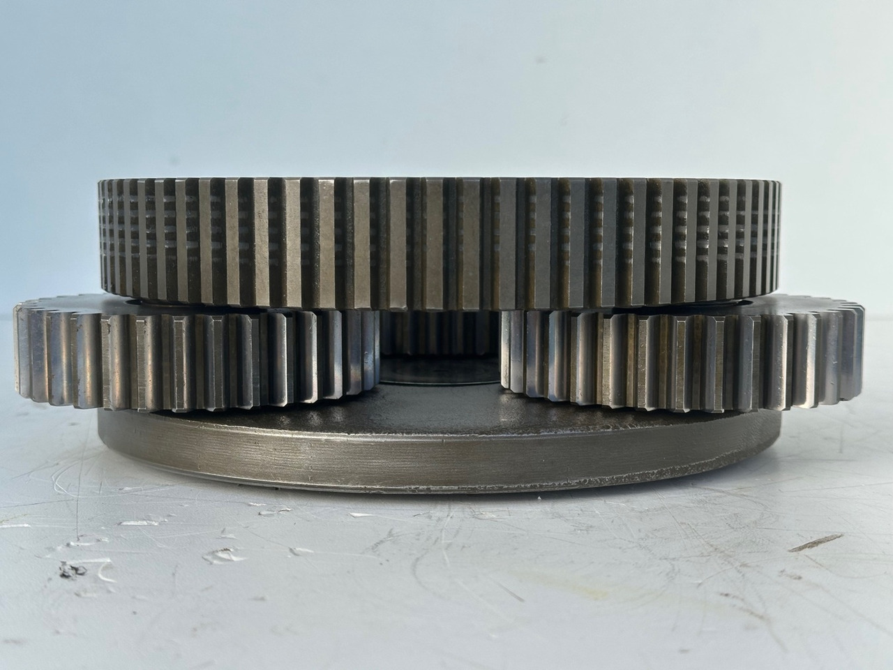 LIEBHERR Original Planetenträger ID-Nr.944171103 mit Planetenräder ID-Nr.944110603-ID-Nr.90201469 mit Lamellenträger ID-Nr.944112103. A900C,A944B,E942,LOS942,LOS944,P942,P944,R942,R944,R944B. #HRV# - Motor de giro para Escavadeira: foto 3 LIEBHERR Original Planetenträger ID-Nr.944171103 mit Planetenräder ID-Nr.944110603-ID-Nr.90201469 mit Lamellenträger ID-Nr.944112103. A900C,A944B,E942,LOS942,LOS944,P942,P944,R942,R944,R944B. #HRV# - Motor de giro para Escavadeira: foto 3