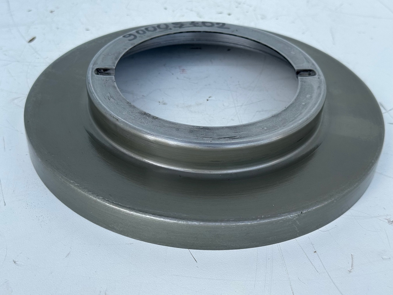 Liebherr Abdeckblech ID-Nr.90005702. SAT325/274 - SAT325/294. R936, R940, R946, R950, RZG390. #90005702.FR.40254# - Motor de giro para Escavadora de rastos: foto 2 Liebherr Abdeckblech ID-Nr.90005702. SAT325/274 - SAT325/294. R936, R940, R946, R950, RZG390. #90005702.FR.40254# - Motor de giro para Escavadora de rastos: foto 2