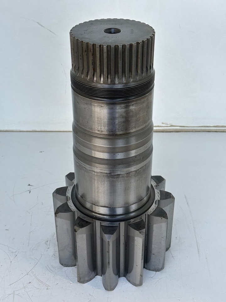Liebherr Abtriebswelle ID-Nr.90208977. SAT325A296. R934-1550, R938-1650, R945-1866. #90208977.12# - Motor de giro para Escavadora de rastos: foto 3 Liebherr Abtriebswelle ID-Nr.90208977. SAT325A296. R934-1550, R938-1650, R945-1866. #90208977.12# - Motor de giro para Escavadora de rastos: foto 3