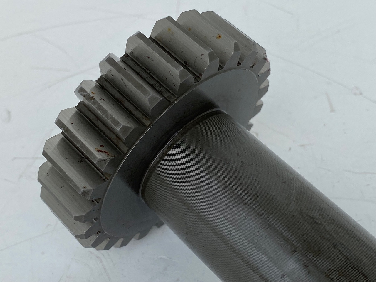 Liebherr Antriebswelle ID-Nr.9443859 - ID-Nr.944385903. LH60, LH80, ER934, ER944, LOS944, LOS946, LOS950, LOS954, R944, R946, R950, R954, RZG390. #AN2804# - Caixa de velocidade para Escavadora de rastos: foto 4 Liebherr Antriebswelle ID-Nr.9443859 - ID-Nr.944385903. LH60, LH80, ER934, ER944, LOS944, LOS946, LOS950, LOS954, R944, R946, R950, R954, RZG390. #AN2804# - Caixa de velocidade para Escavadora de rastos: foto 4