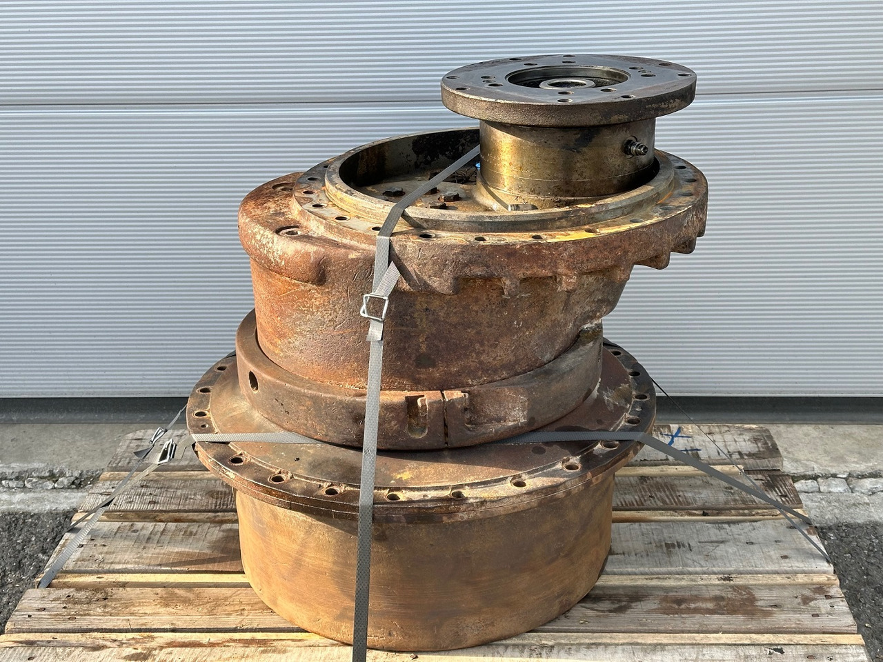 Liebherr Fahrantrieb FAT450E510. ID-Nr.970351501 - ID-Nr.90025195 - ID-Nr.90203584. LR634-992, LU755D-999, O634-992, PR734-4L-1481,PR734-4XL-1659. #10739.01# - Comando final para Buldôzer: foto 5 Liebherr Fahrantrieb FAT450E510. ID-Nr.970351501 - ID-Nr.90025195 - ID-Nr.90203584. LR634-992, LU755D-999, O634-992, PR734-4L-1481,PR734-4XL-1659. #10739.01# - Comando final para Buldôzer: foto 5