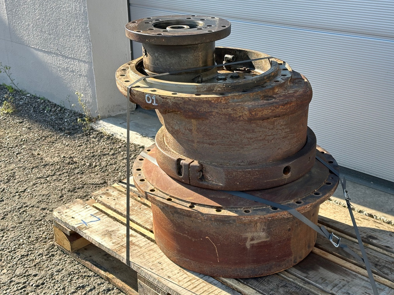 Liebherr Fahrantrieb FAT450E510. ID-Nr.970351501 - ID-Nr.90025195 - ID-Nr.90203584. LR634-992, LU755D-999, O634-992, PR734-4L-1481,PR734-4XL-1659. #10739.01# - Comando final para Buldôzer: foto 3 Liebherr Fahrantrieb FAT450E510. ID-Nr.970351501 - ID-Nr.90025195 - ID-Nr.90203584. LR634-992, LU755D-999, O634-992, PR734-4L-1481,PR734-4XL-1659. #10739.01# - Comando final para Buldôzer: foto 3