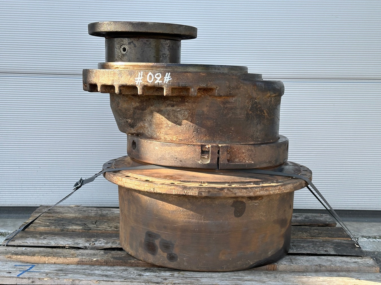 Liebherr Fahrantrieb FAT450E510. ID-Nr.970351501 - ID-Nr.90025195 - ID-Nr.90203584. LR634-992, LU755D-999, O634-992, PR734-4L-1481,PR734-4XL-1659. #10739.02# - Comando final para Buldôzer: foto 2 Liebherr Fahrantrieb FAT450E510. ID-Nr.970351501 - ID-Nr.90025195 - ID-Nr.90203584. LR634-992, LU755D-999, O634-992, PR734-4L-1481,PR734-4XL-1659. #10739.02# - Comando final para Buldôzer: foto 2