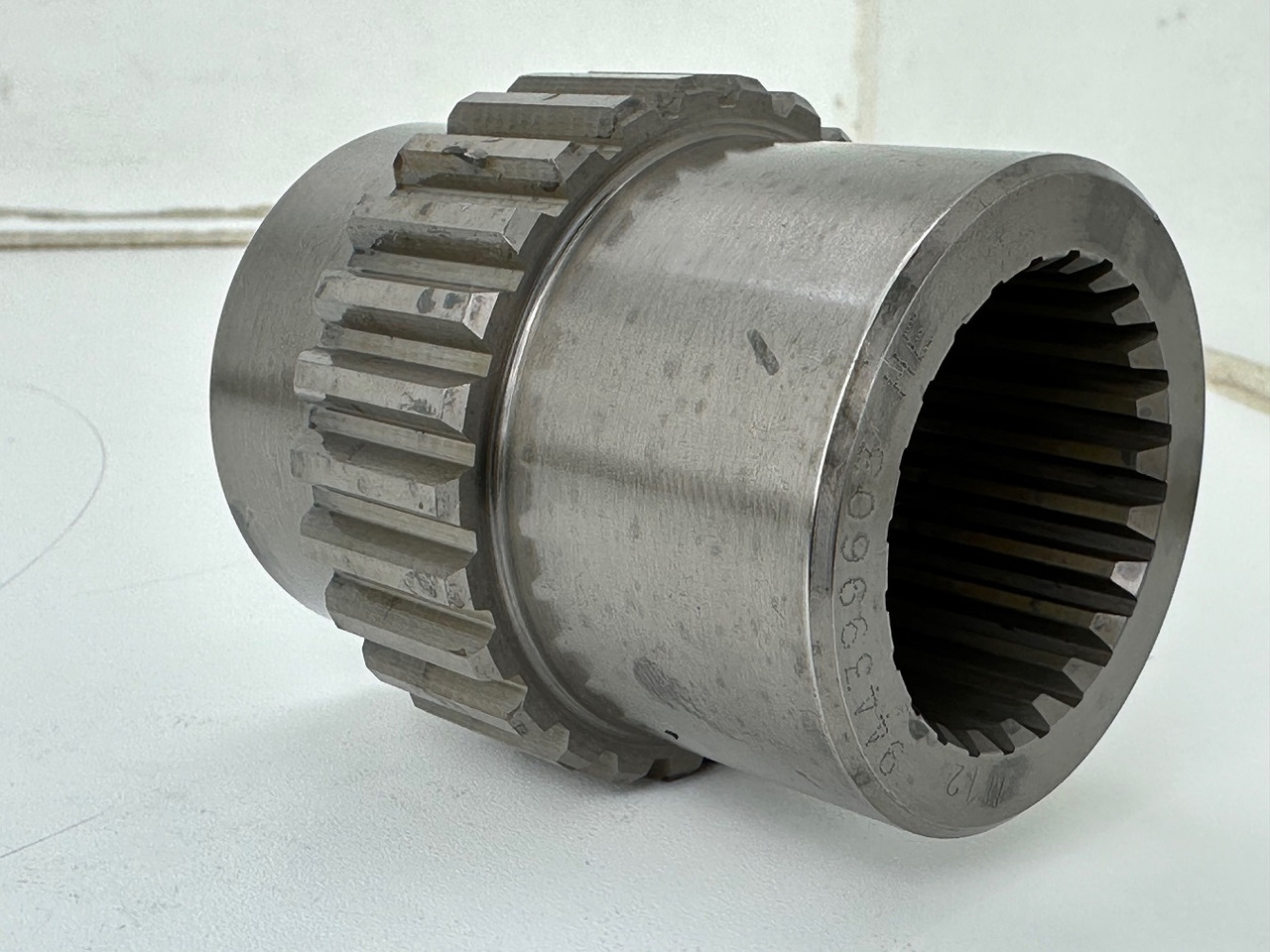 Liebherr Lamellenträger ID-Nr.9443996 - ID-Nr.944399603. FAT550, FAT550/556. LU950C, LU950CLGP, LU950CLT, PR742, PR742B, PR742BL, PR742BM, RL42B. #9443996.02# - Comando final para Máquina de construção: foto 2 Liebherr Lamellenträger ID-Nr.9443996 - ID-Nr.944399603. FAT550, FAT550/556. LU950C, LU950CLGP, LU950CLT, PR742, PR742B, PR742BL, PR742BM, RL42B. #9443996.02# - Comando final para Máquina de construção: foto 2