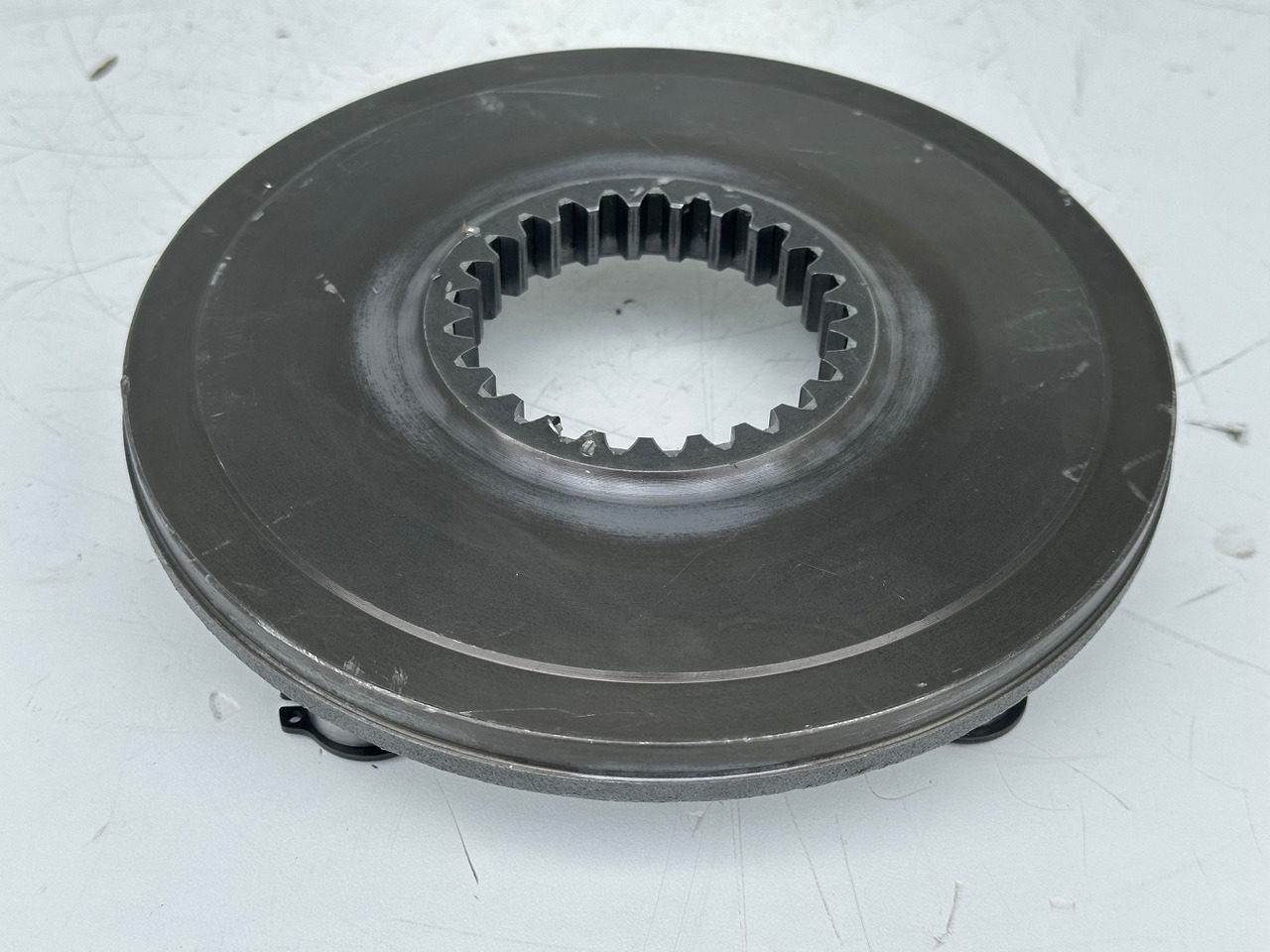 Liebherr Planetenträger ID-Nr.90214403. SAT275A290. R922 LC-1486. R924 LC-1487. #90214403.HO.925# - Motor de giro para Máquina de construção: foto 4 Liebherr Planetenträger ID-Nr.90214403. SAT275A290. R922 LC-1486. R924 LC-1487. #90214403.HO.925# - Motor de giro para Máquina de construção: foto 4