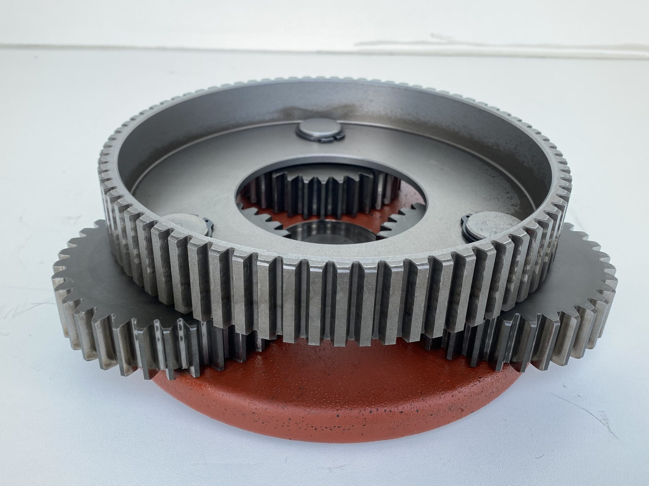 Liebherr Planetenträger ID-Nr.944171103 mit Planetenräder ID-Nr.944110603 - ID-Nr.90201469 mit Lamellenträger ID-Nr.944112103. A900C-LI,A944B-LI,E942,LOS942,LOS944,P942,P944,R942,R944,R944B. #1555# - Motor de giro para Máquina de construção: foto 3 Liebherr Planetenträger ID-Nr.944171103 mit Planetenräder ID-Nr.944110603 - ID-Nr.90201469 mit Lamellenträger ID-Nr.944112103. A900C-LI,A944B-LI,E942,LOS942,LOS944,P942,P944,R942,R944,R944B. #1555# - Motor de giro para Máquina de construção: foto 3