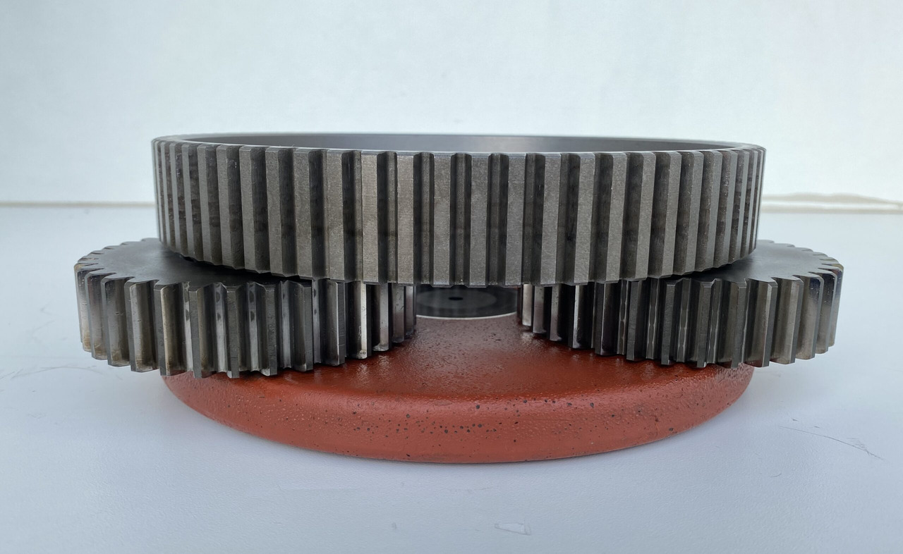 Liebherr Planetenträger ID-Nr.944171103 mit Planetenräder ID-Nr.944110603 - ID-Nr.90201469 mit Lamellenträger ID-Nr.944112103. A900C-LI,A944B-LI,E942,LOS942,LOS944,P942,P944,R942,R944,R944B. #1555# - Motor de giro para Máquina de construção: foto 5 Liebherr Planetenträger ID-Nr.944171103 mit Planetenräder ID-Nr.944110603 - ID-Nr.90201469 mit Lamellenträger ID-Nr.944112103. A900C-LI,A944B-LI,E942,LOS942,LOS944,P942,P944,R942,R944,R944B. #1555# - Motor de giro para Máquina de construção: foto 5