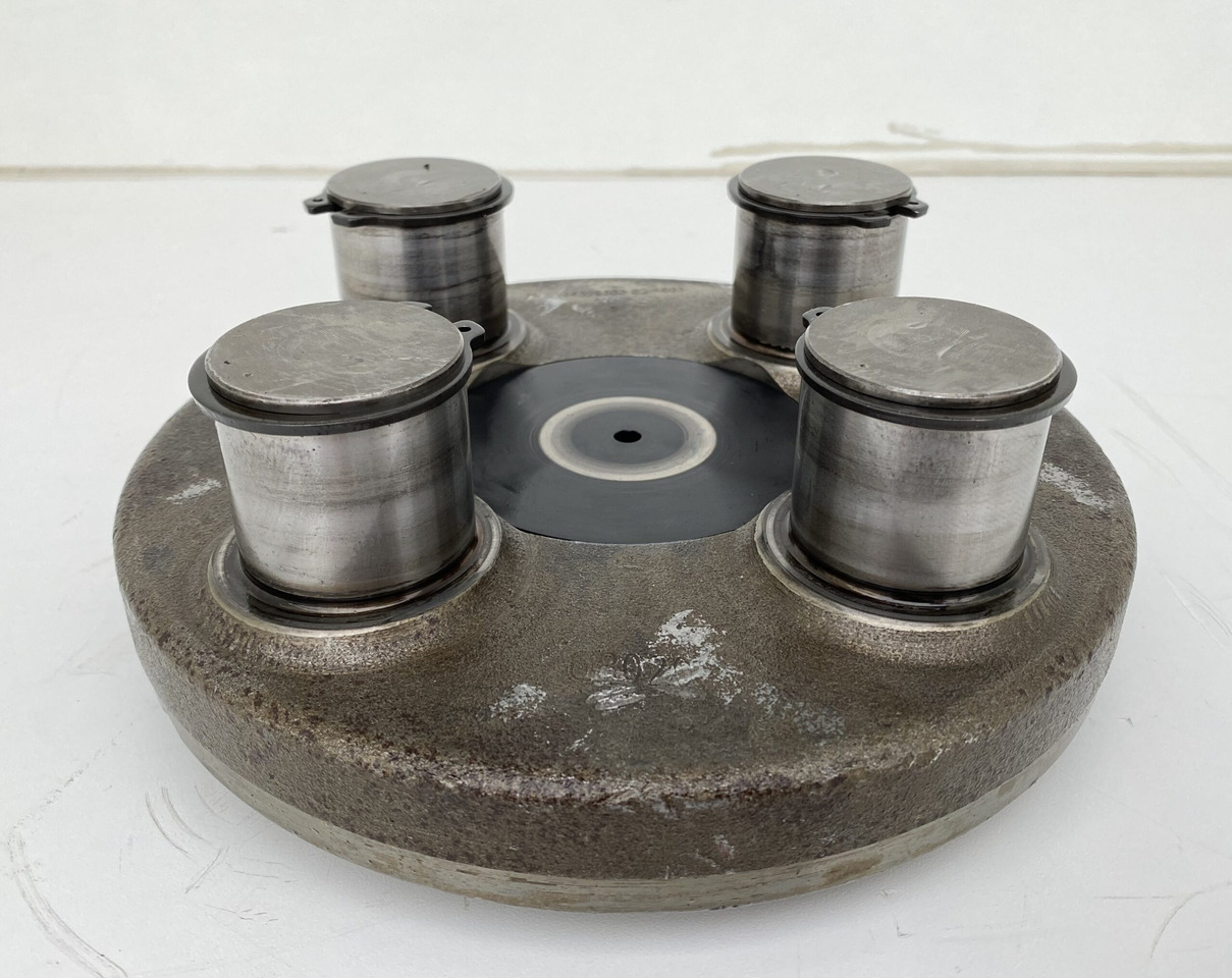 Liebherr Planetenträger ID-Nr.944306303 - ID-Nr.9443063. A924,A928,A932,A934,LH30,LH35,R906,R916,R922,R924,R926,R932,R934,R944 T. #4603# - Motor de giro para Máquina de construção: foto 1 Liebherr Planetenträger ID-Nr.944306303 - ID-Nr.9443063. A924,A928,A932,A934,LH30,LH35,R906,R916,R922,R924,R926,R932,R934,R944 T. #4603# - Motor de giro para Máquina de construção: foto 1