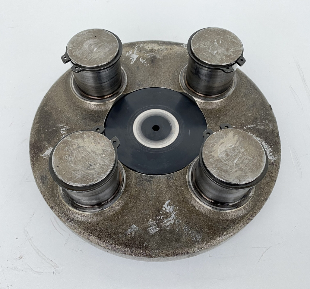 Liebherr Planetenträger ID-Nr.944306303 - ID-Nr.9443063. A924,A928,A932,A934,LH30,LH35,R906,R916,R922,R924,R926,R932,R934,R944 T. #4603# - Motor de giro para Máquina de construção: foto 3 Liebherr Planetenträger ID-Nr.944306303 - ID-Nr.9443063. A924,A928,A932,A934,LH30,LH35,R906,R916,R922,R924,R926,R932,R934,R944 T. #4603# - Motor de giro para Máquina de construção: foto 3