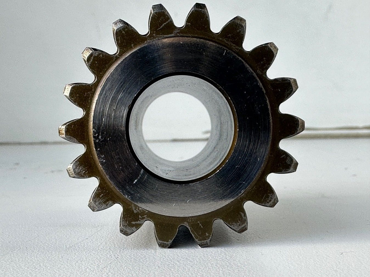 Motor de giro para Máquina de construção Liebherr Sonnenrad ID-Nr.90213988. SAT250/278,SAT250/287,SAT250A300.A913 COMP,A914 COMP,A914,A916,A918 COMP,A920,A920,A922 RAIL,A924 RAIL,LH18,LH22,LH24,LH26,R914 RAIL,R914 COMP,R918,R920,R922. #90213: foto 6 Motor de giro para Máquina de construção Liebherr Sonnenrad ID-Nr.90213988. SAT250/278,SAT250/287,SAT250A300.A913 COMP,A914 COMP,A914,A916,A918 COMP,A920,A920,A922 RAIL,A924 RAIL,LH18,LH22,LH24,LH26,R914 RAIL,R914 COMP,R918,R920,R922. #90213: foto 6